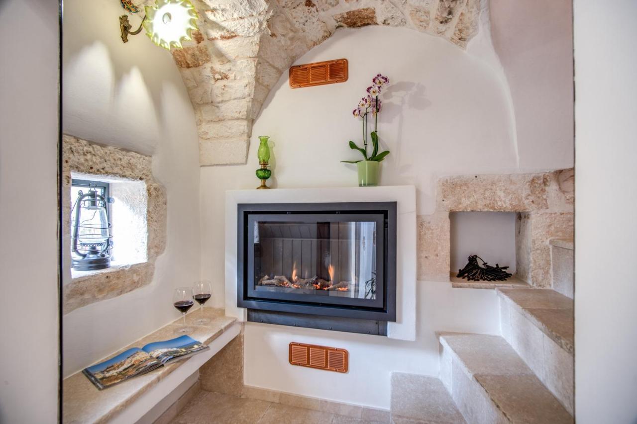 Palazzo Stunis - Dimora Di Charme Bed & Breakfast Ostuni Eksteriør bilde