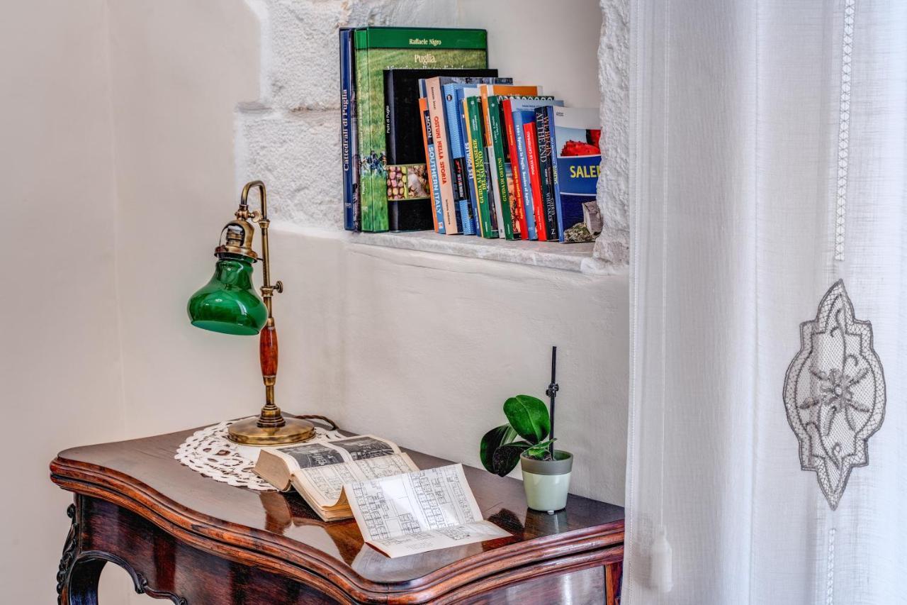 Palazzo Stunis - Dimora Di Charme Bed & Breakfast Ostuni Eksteriør bilde